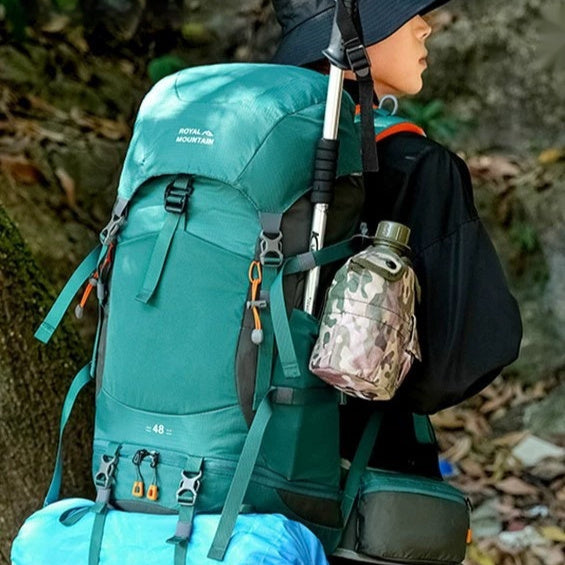wanderrucksack leicht wasserdicht Wasserdichter Trekkingrucksack (48 Liter) – Langanhaltender Tragekomfort – Arknor