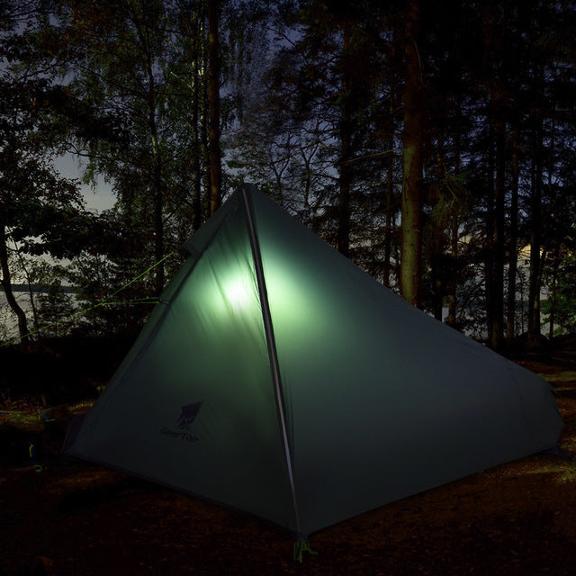Tente solo double paroi 950g ouverture latérale