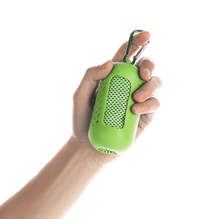 Serviette rafraîchissante microfibre + étui silicone
