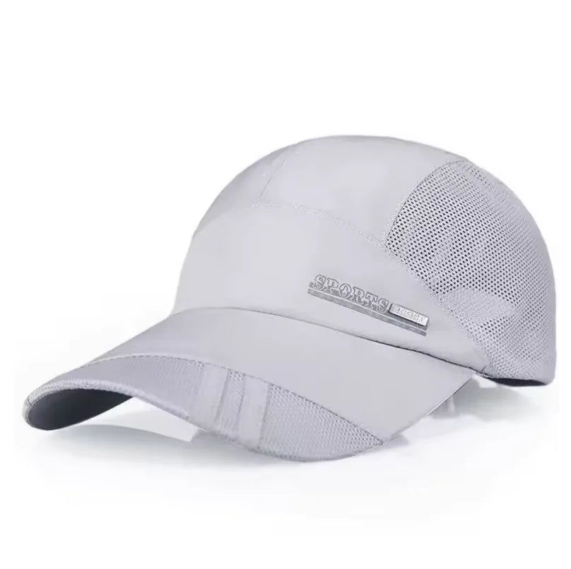  Casquette de sport respirante gris clair pour activités de plein air.