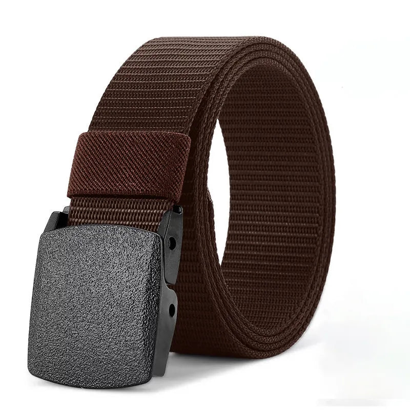 Ceinture tactique marron en nylon robuste avec boucle noire pour usage outdoor.