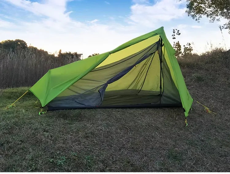 Tente 1 place ultralégère 15D silnylon, bâtons de marche