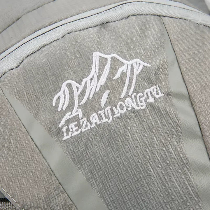 Sac à dos randonnée 30L déperlant, dos aéré, housse pluie