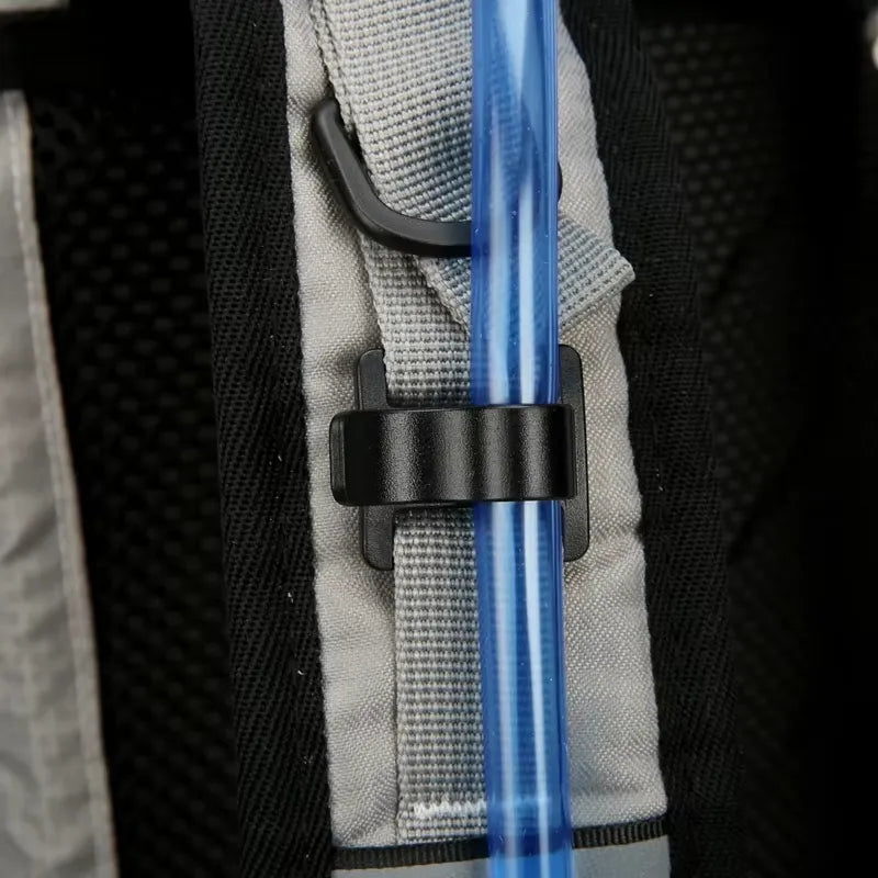 Sac à dos randonnée 30L déperlant, dos aéré, housse pluie