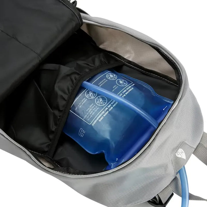 Sac à dos randonnée 30L déperlant, dos aéré, housse pluie