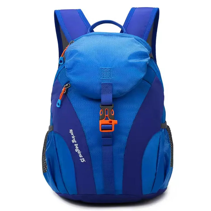 Sac à dos compact étanche pour randonnée en plein air.
