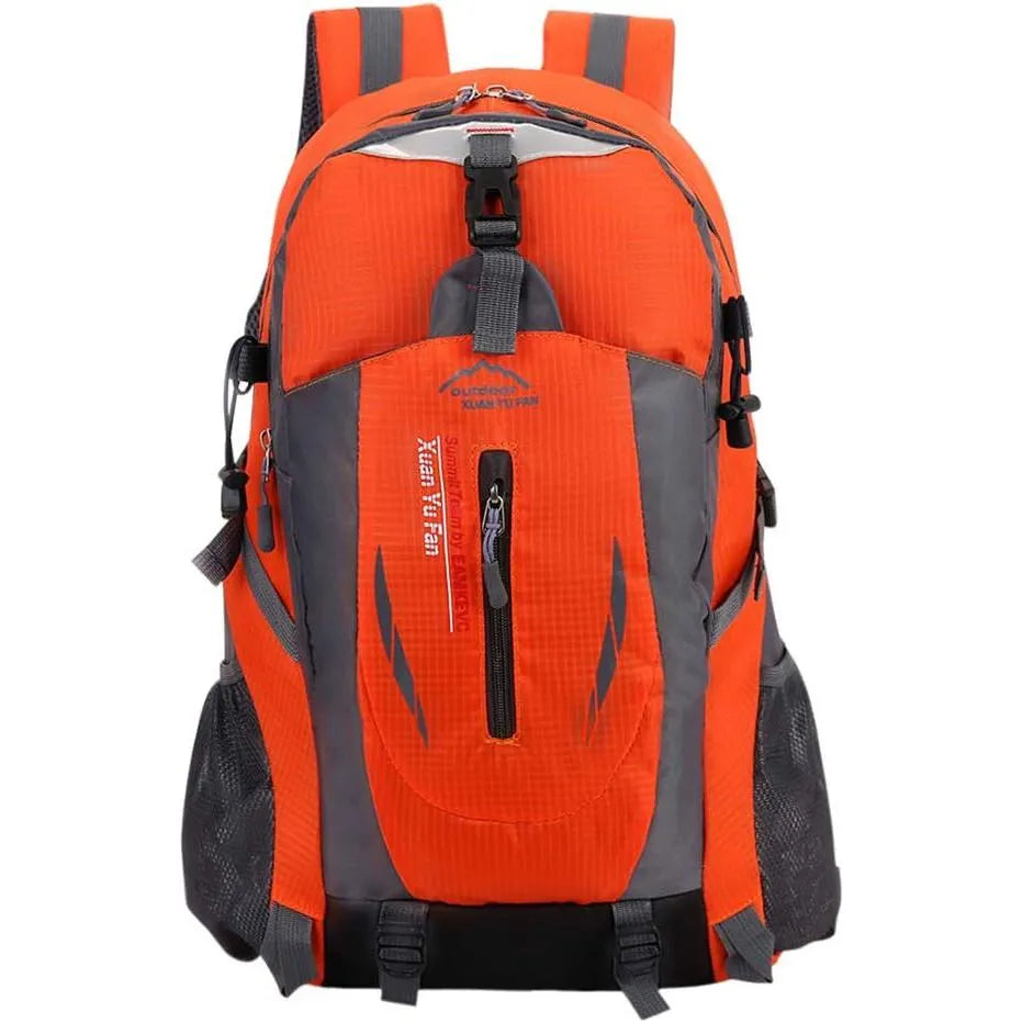 Sac à dos de randonnée outdoor 40L orange avec design ergonomique et sangles ajustables.