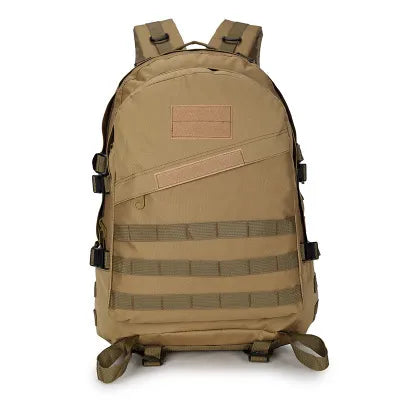 Sac à dos de randonnée camouflage imperméable avec grande capacité et structure renforcée.