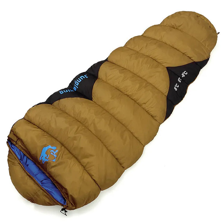 Sac de couchage marron clair pour bivouac en climat froid
