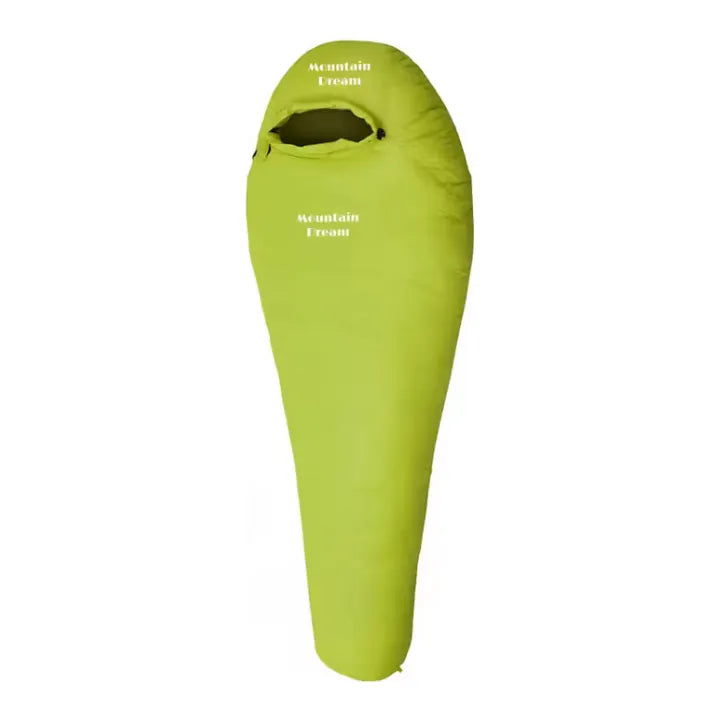 Sac de couchage léger vert pour randonnée outdoor.