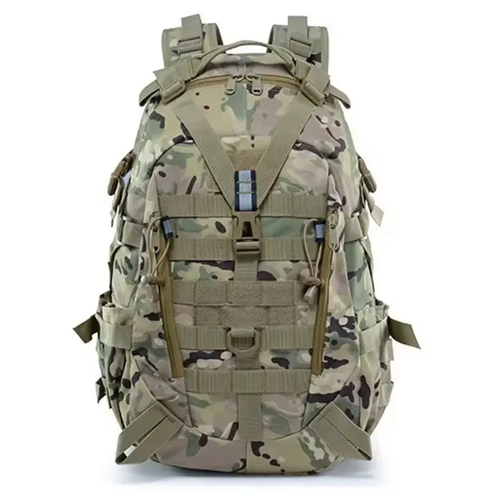 Sac à dos tactique camouflage 40L pour randonnée, bivouac ou bushcraft.