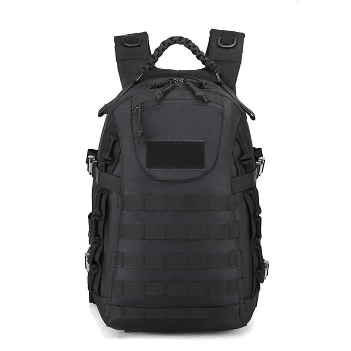 Sac à dos tactique 35L noir vu de face.