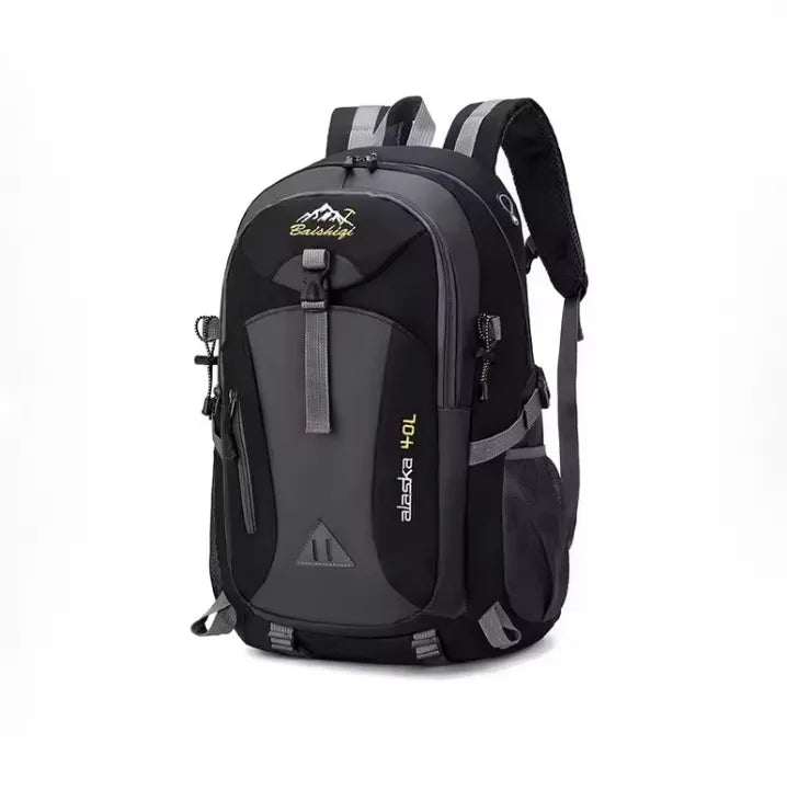 Sac de randonnée 40L unisexe noir et gris vu en perspective.