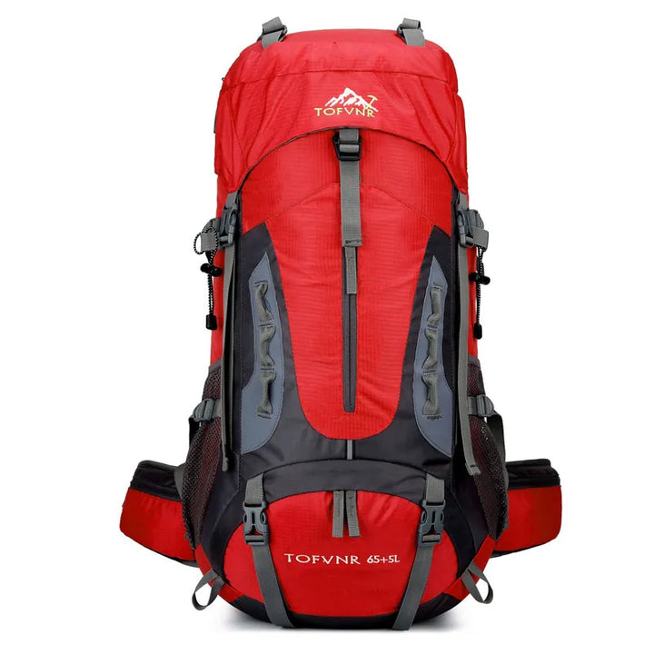 Sac à dos de randonnée rouge 65L vu de face.