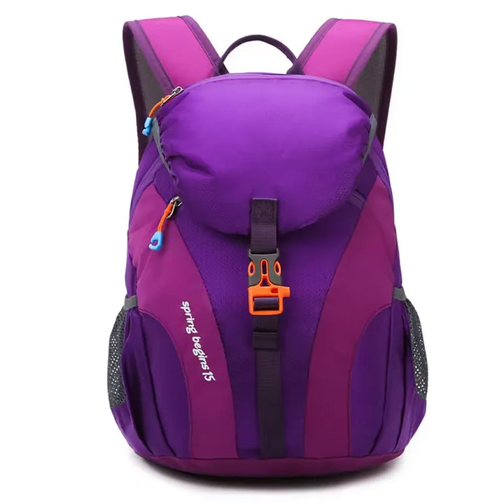 Sac à dos de randonnée 15L violet en nylon imperméable.