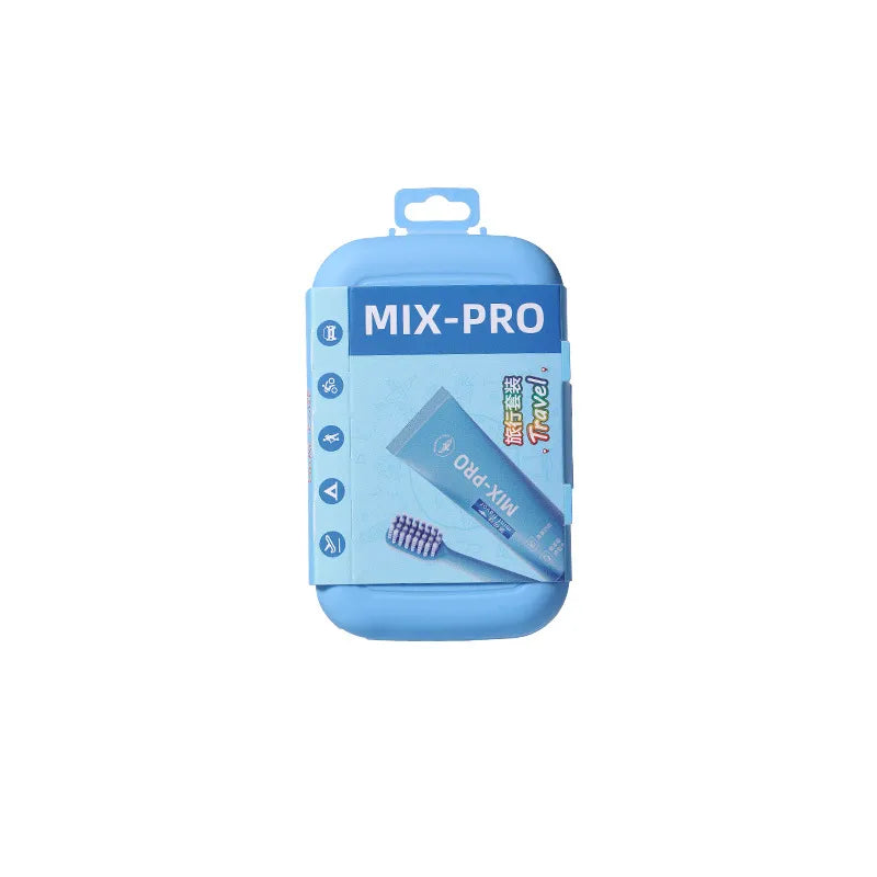 Trousse d'hygiène de voyage compacte bleue pour la randonnée et le bivouac.